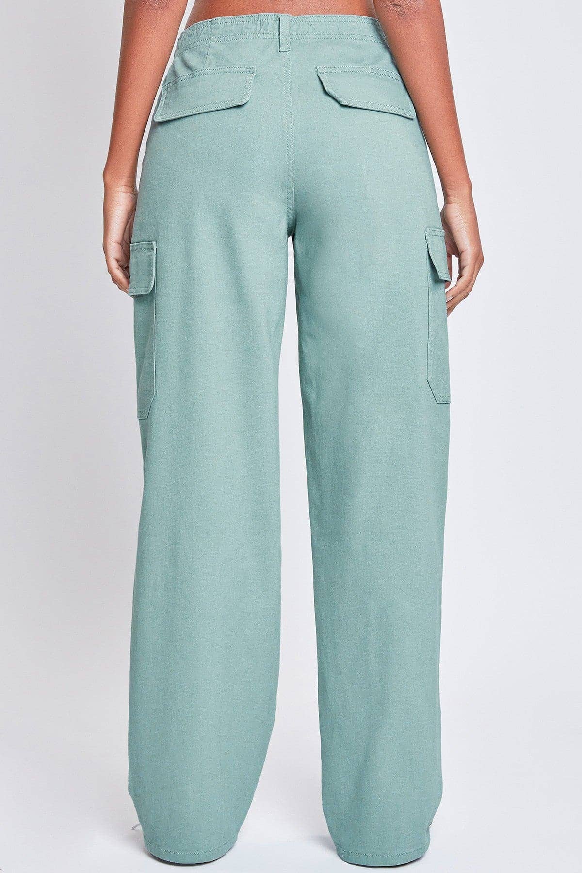 High Rise Straight Leg Cargo Pants in Jasmine