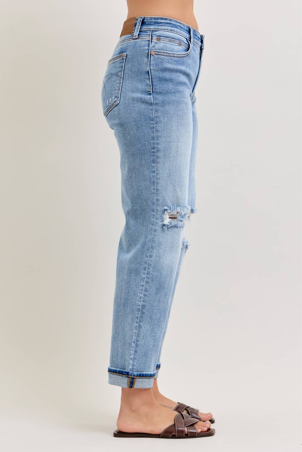Judy Blue Boyfriend Jean with Destroyed Knee & Folded Cuff