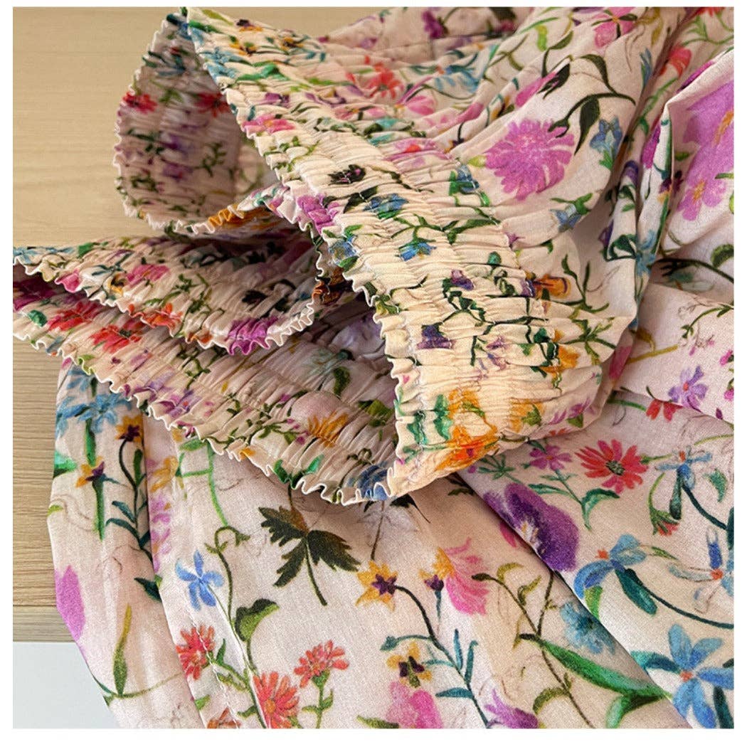 Loose & Cheerful Floral Wide-Leg Capris