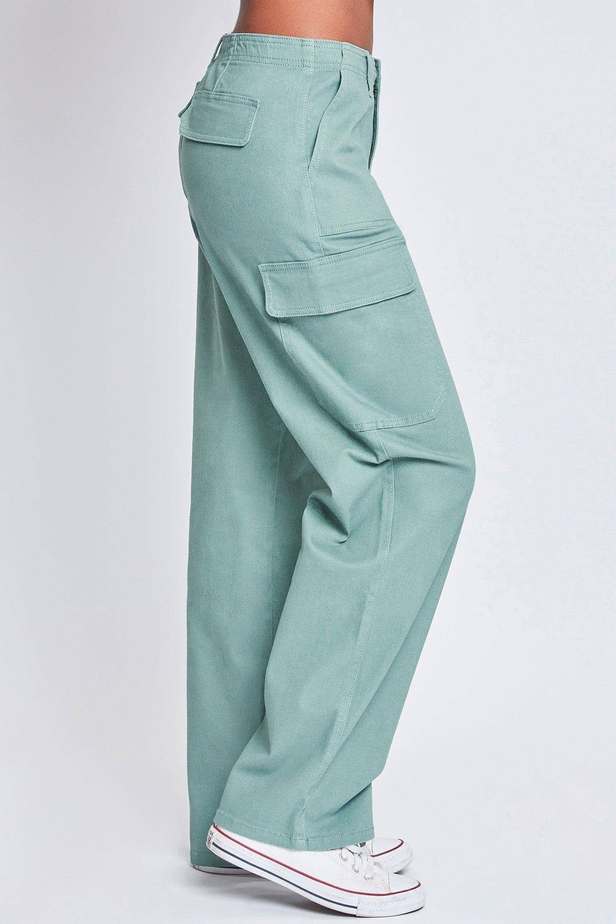 High Rise Straight Leg Cargo Pants in Jasmine