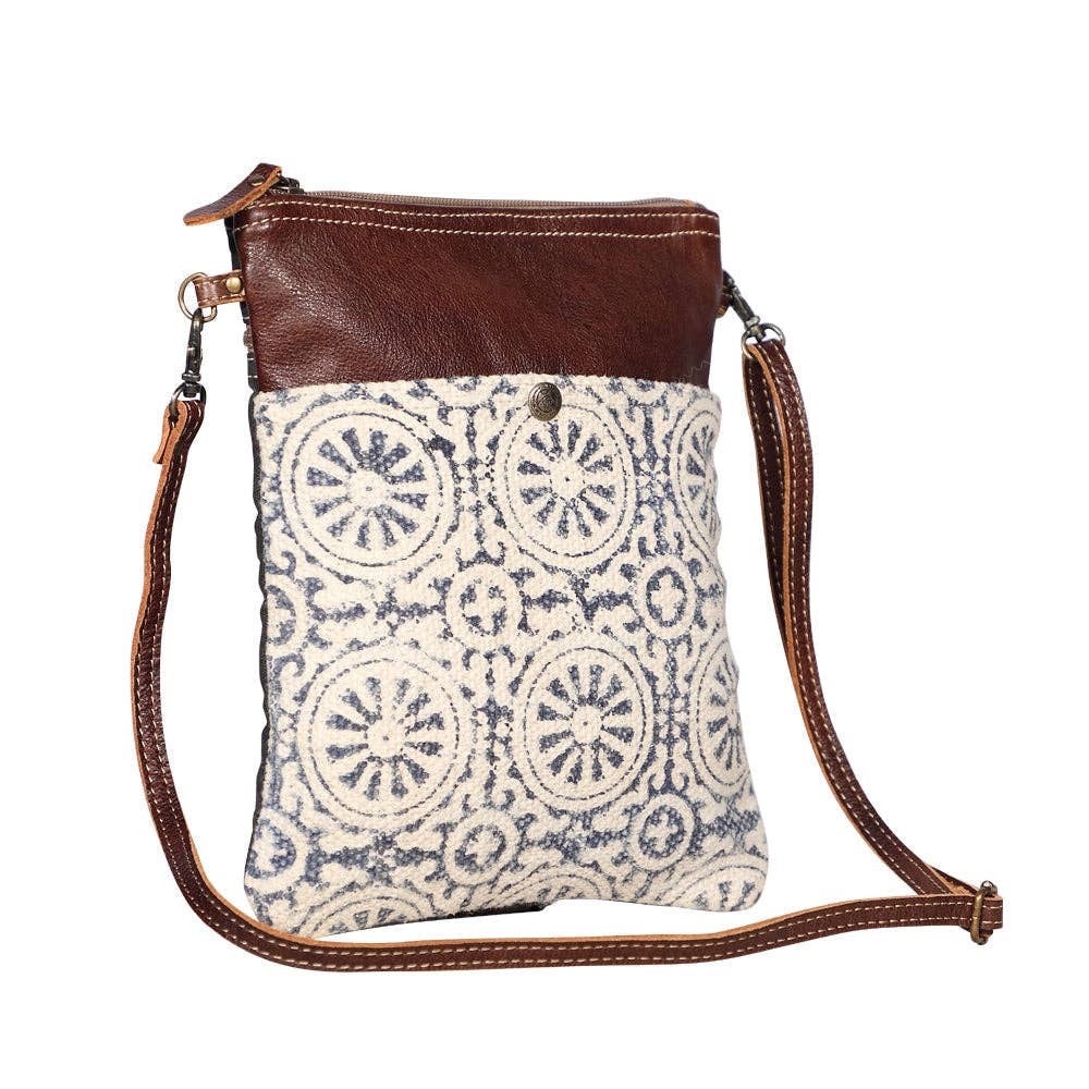 Ruggy Small Crossbody Bag